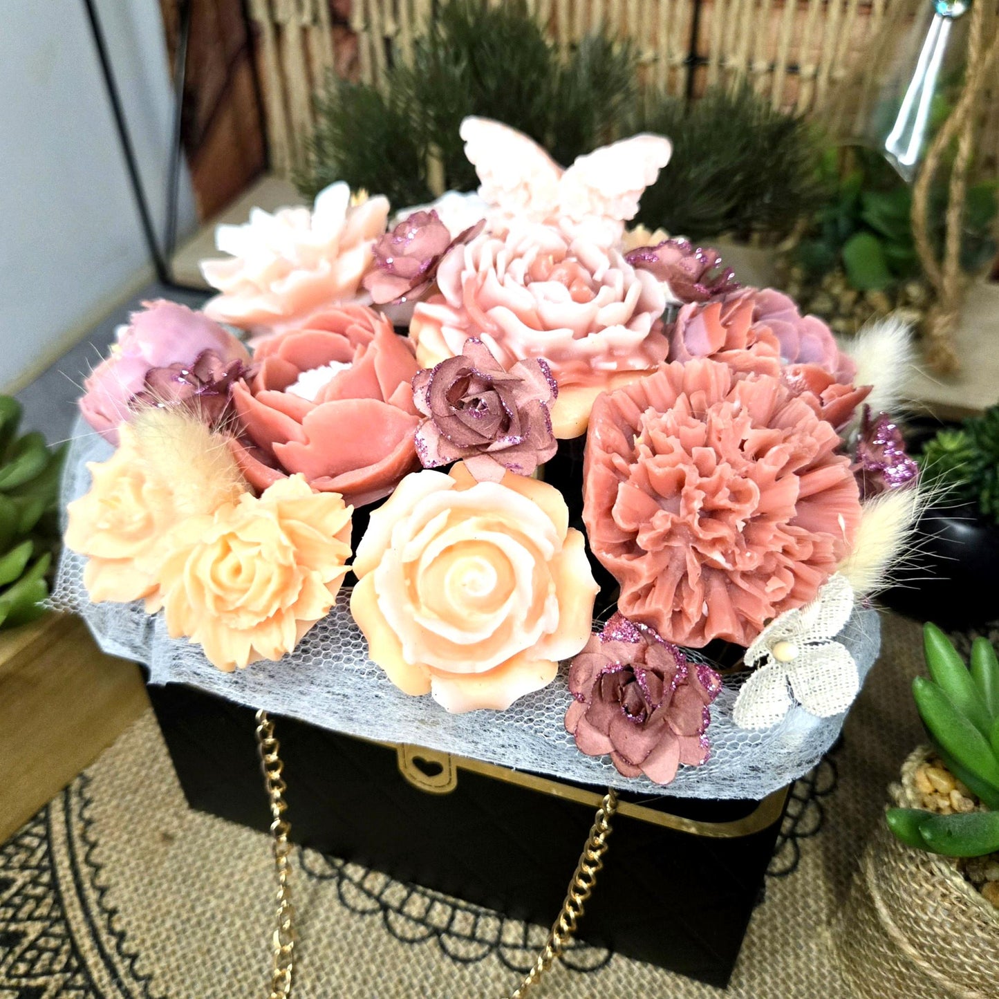 Bouquet de fondants en cire végétale – Sac noir ou blanc