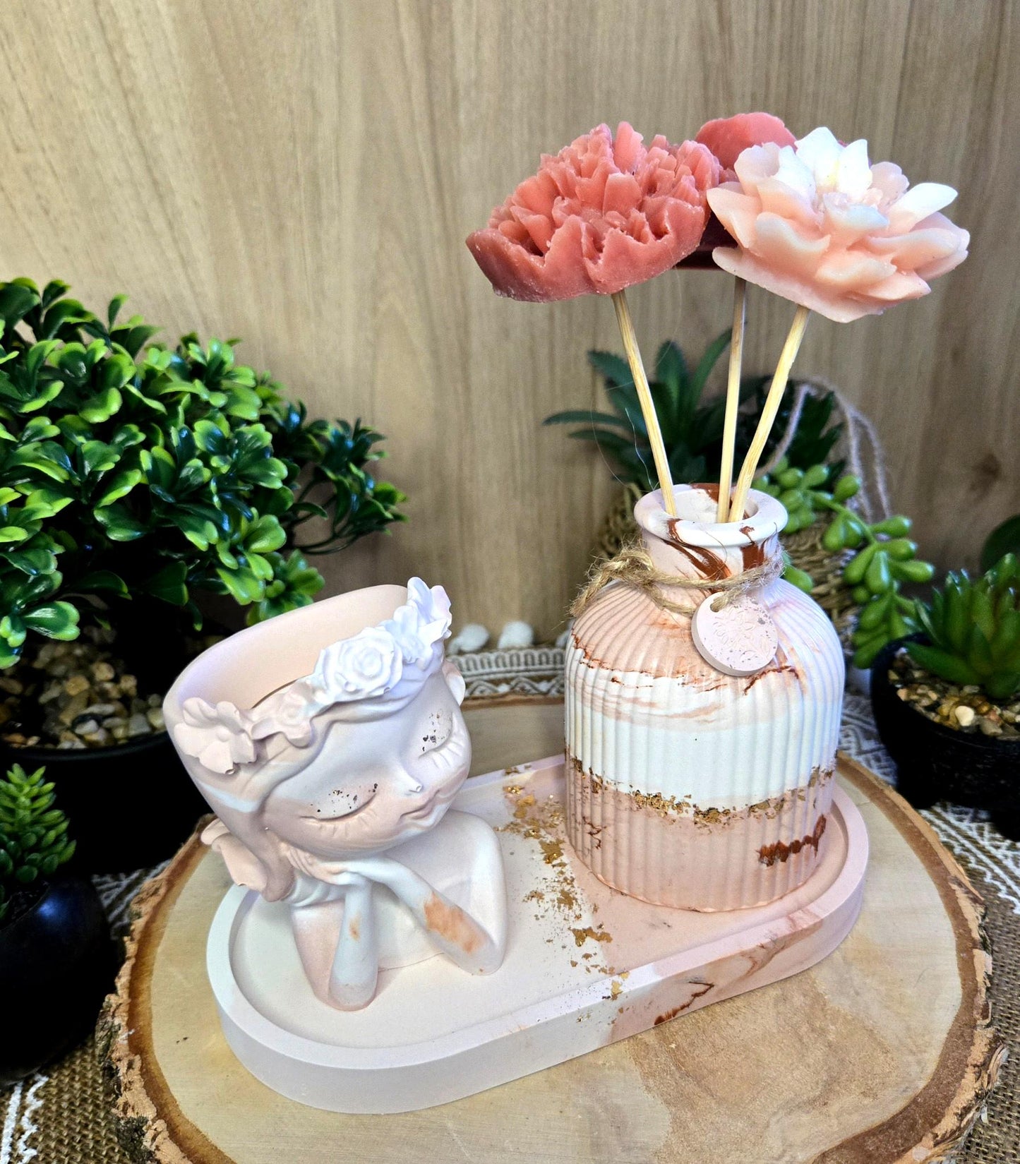 Coffret poétique fait main : fondants fleuris, vase en plâtre et bougie chauffe-plat – décoration artisanale
