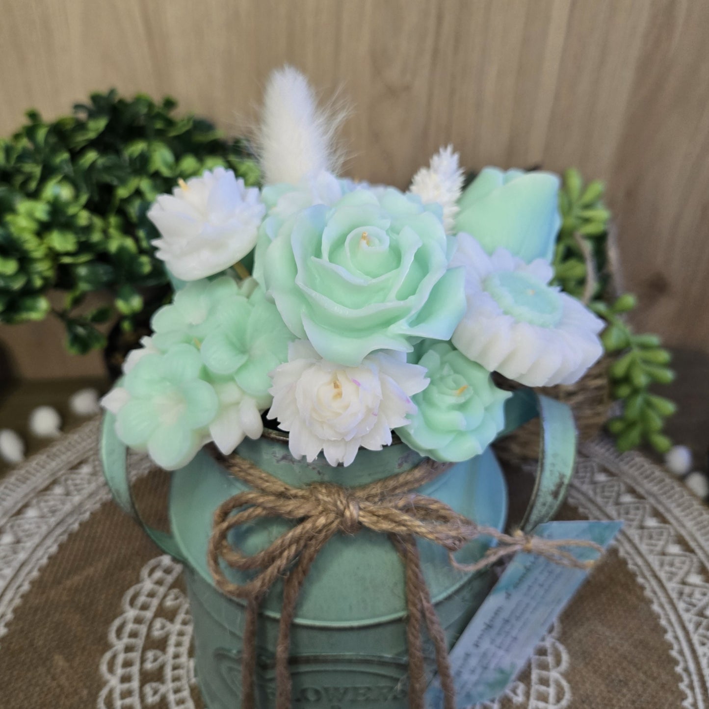 Bouquet parfumé en cire végétale coco – Parfum d’ambiance & fondant brûle-parfum – Vase inclus